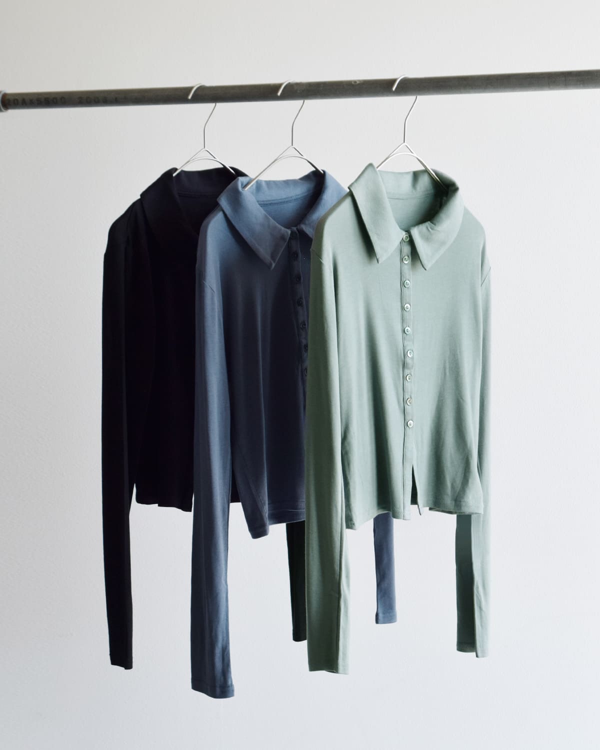 kiehtova(キエトヴァ)スリムカラーカーディガンktwr39 “SLIM COLLAR CARDIGAN” ktwr39