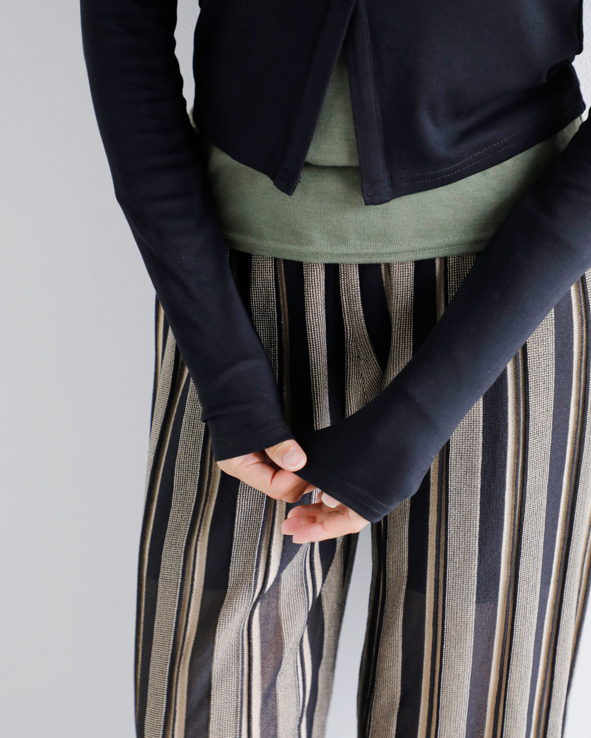 kiehtova(キエトヴァ)スリムカラーカーディガンktwr39 “SLIM COLLAR CARDIGAN” ktwr39