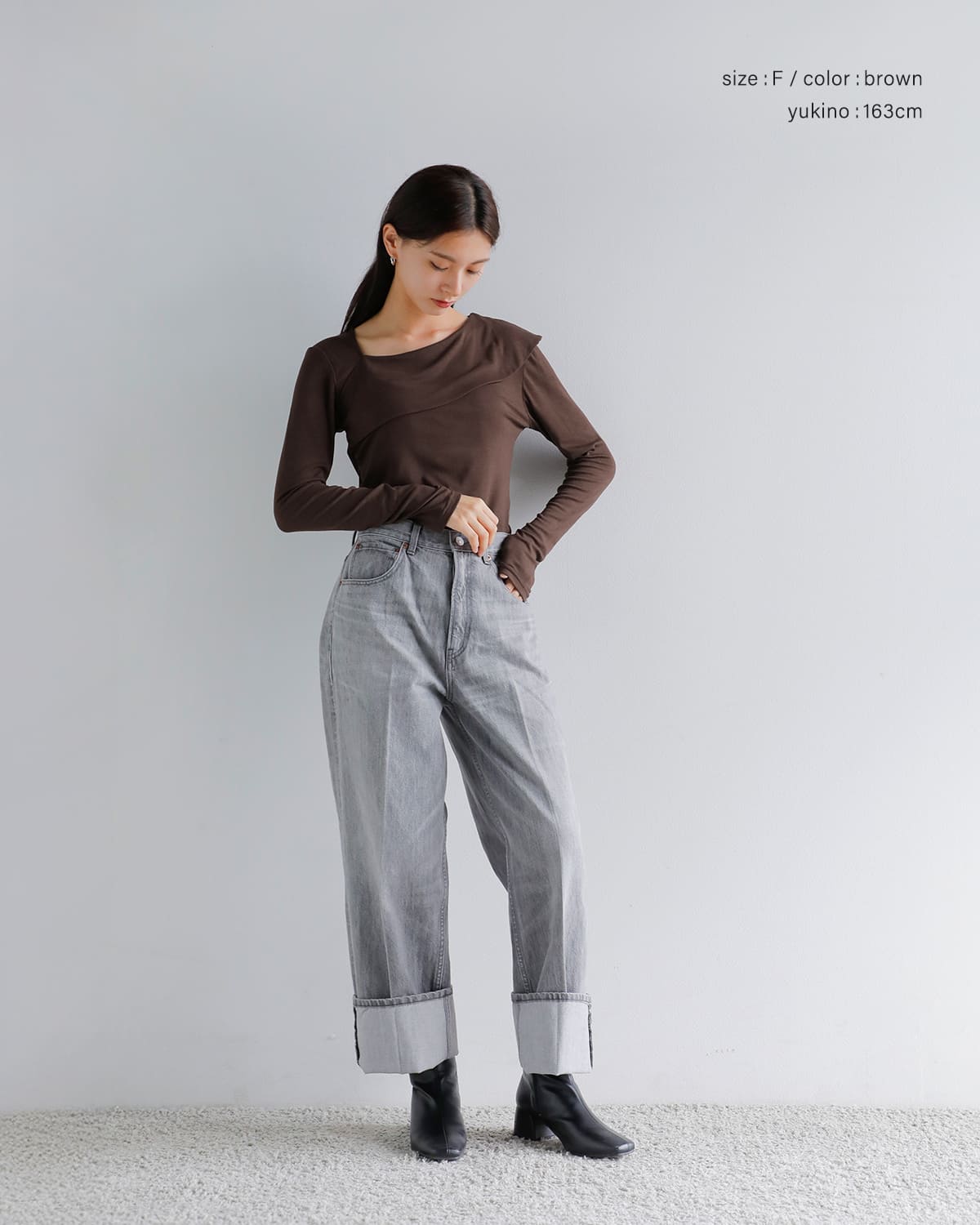 kiehtova(キエトヴァ)アシンメトリーデコルテトップス “ASYMMETRY DECOLLETE TOPS” ktwr40