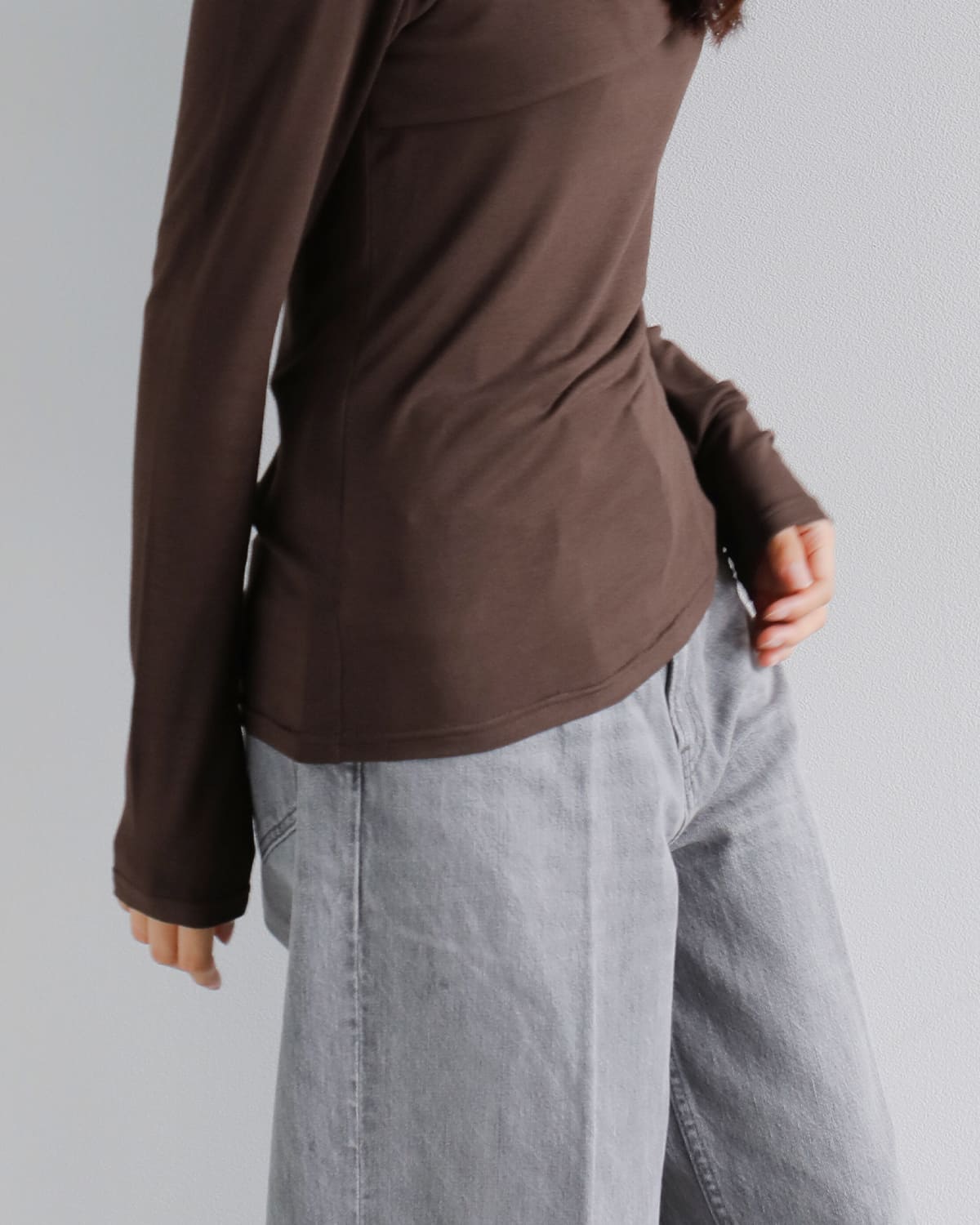 kiehtova(キエトヴァ)アシンメトリーデコルテトップス “ASYMMETRY DECOLLETE TOPS” ktwr40