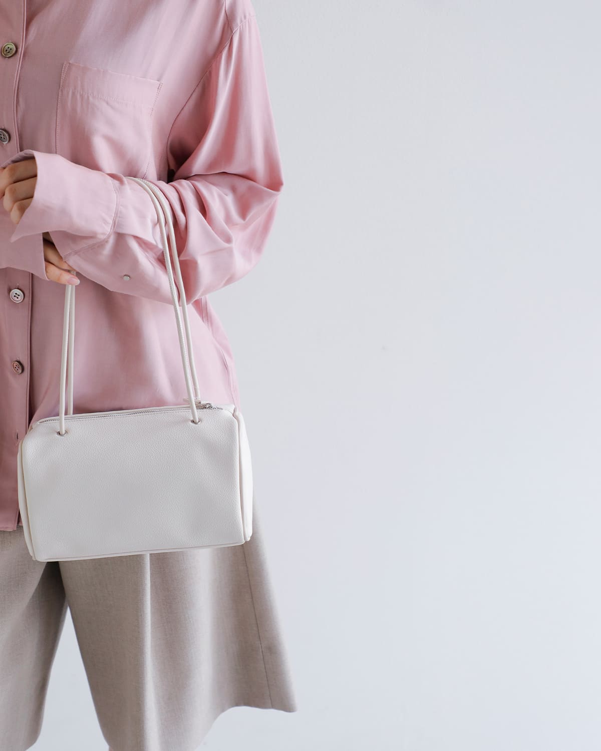 ＆MyuQ(アンドミューク)コロボストン型ショルダーバッグ “KORO” mcb093