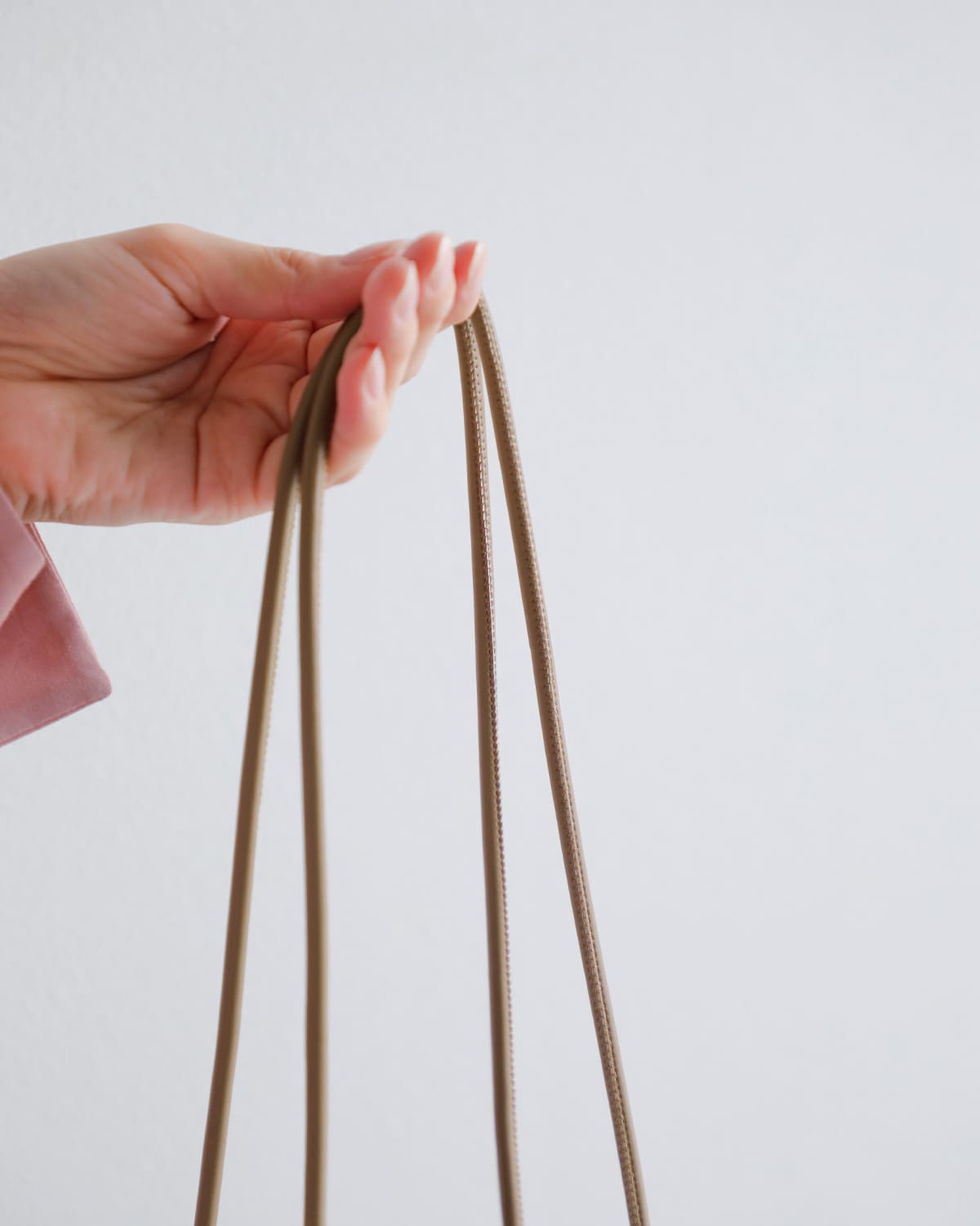 ＆MyuQ(アンドミューク)カクショルダーバッグ “KAKU” mcb096