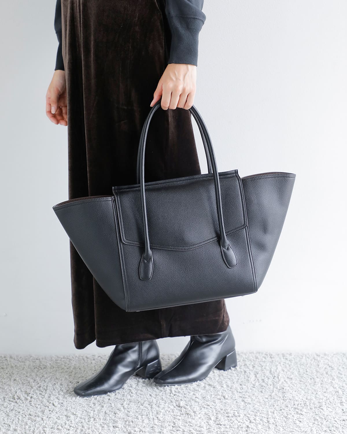 ＆MyuQ(アンドミューク)オペリアフラップトートバッグ “OPERIA” mcb102