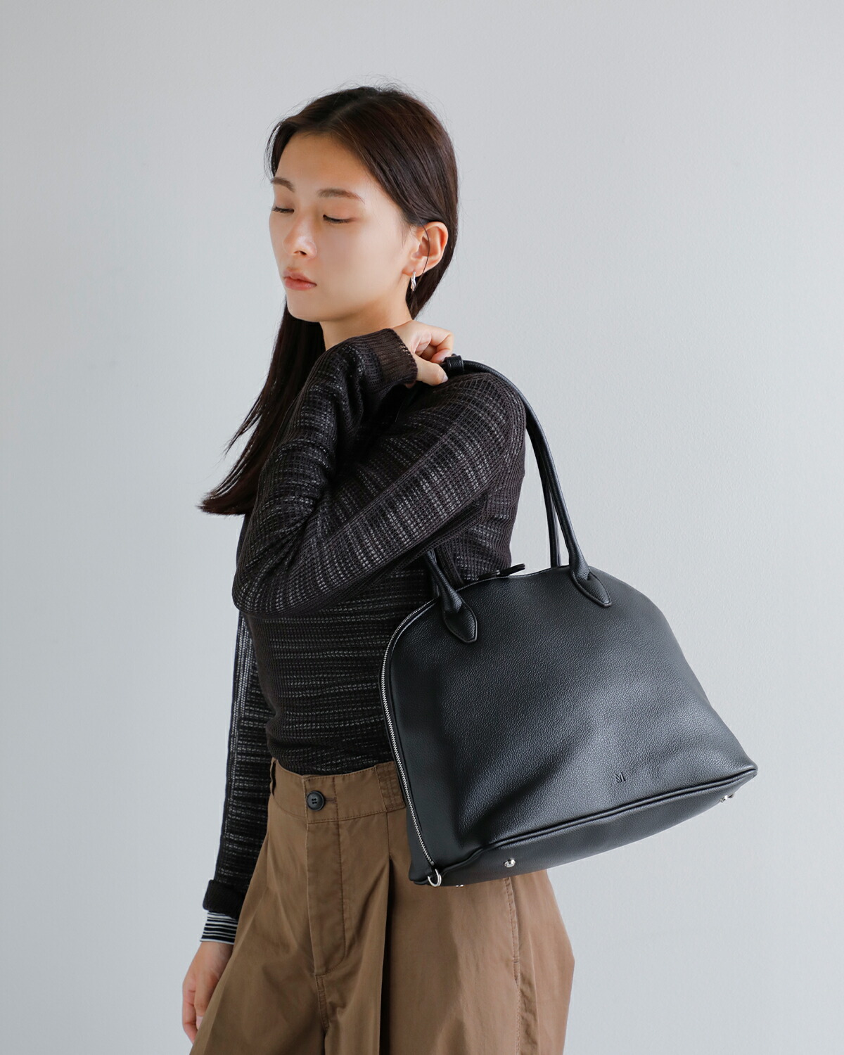 ＆MyuQ(アンドミューク)タロトートショルダーバッグ “THALLO” mcb104