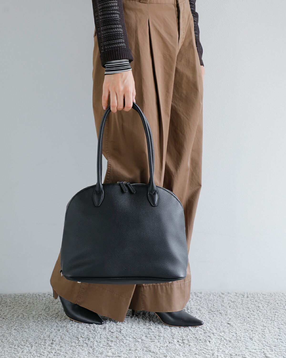 ＆MyuQ(アンドミューク)タロトートショルダーバッグ “THALLO” mcb104