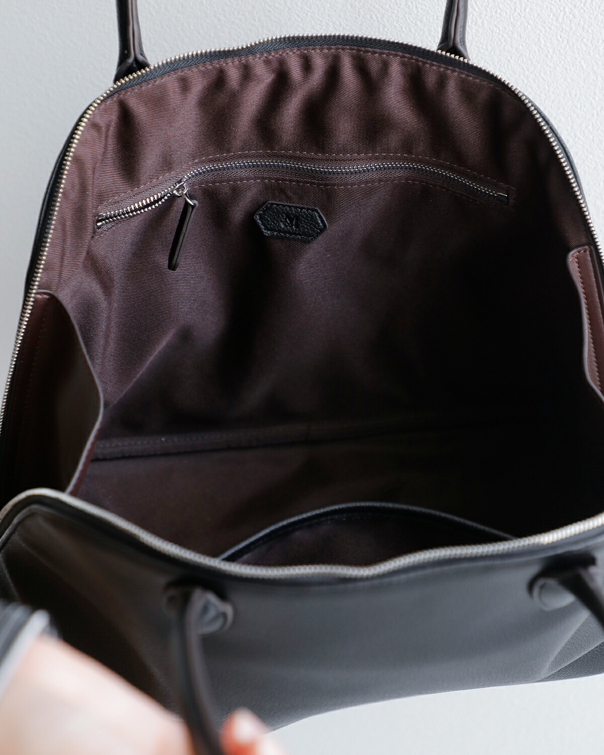 ＆MyuQ(アンドミューク)タロトートショルダーバッグ “THALLO” mcb104