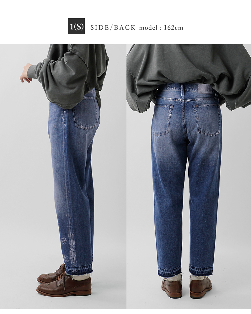 kha:ki(カーキ)デニム箔プリントテーパードパンツ“FOILPRINTTAPREDDENIM”