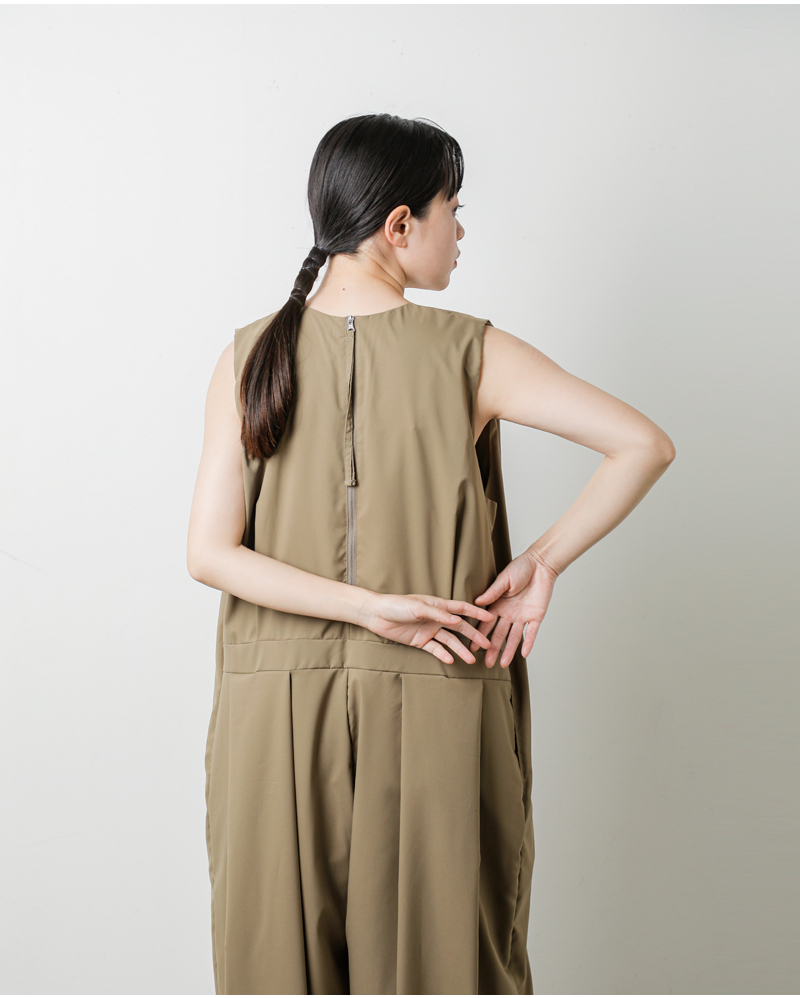 50%OFF】kha:ki カーキ ストレッチタフタ Q.D ジャンプスーツ
