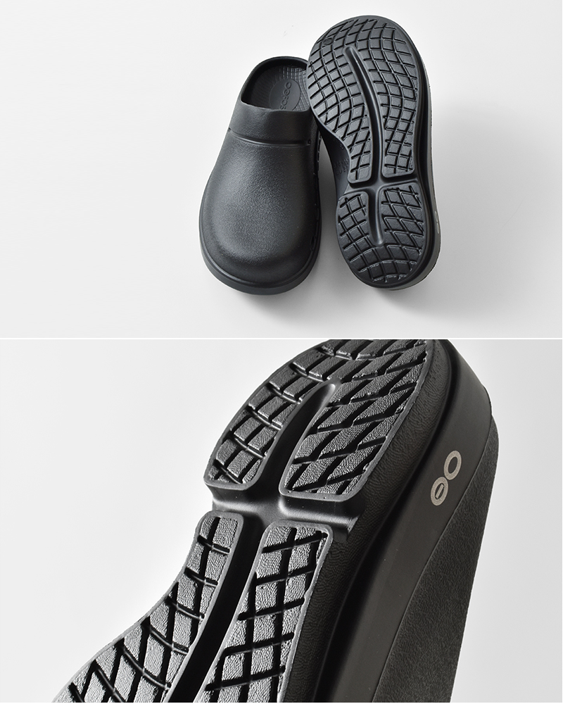 OOFOS(ウーフォス)ウークルッグサンダルoocloog