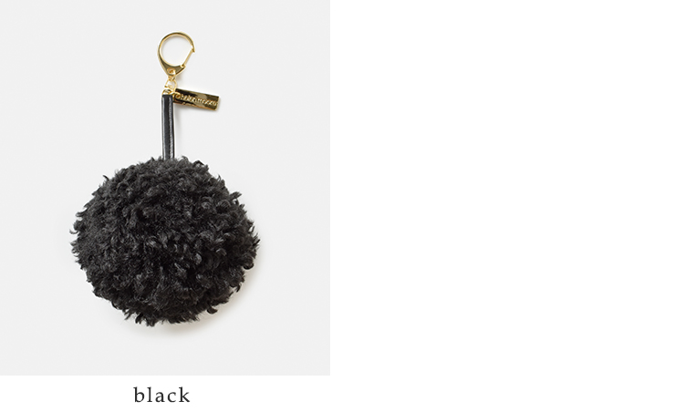 helen moore(ヘレンムーア)フェイクシープスキンポンポンキーホルダーpom