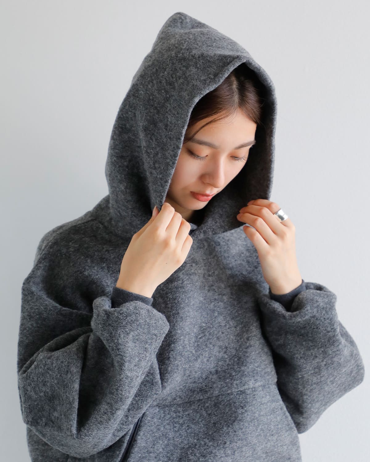 TANAKA(タナカ)シェットランドウールジャージーフードスウェットシャツ “THE SWEAT HOODIE” st-185ng