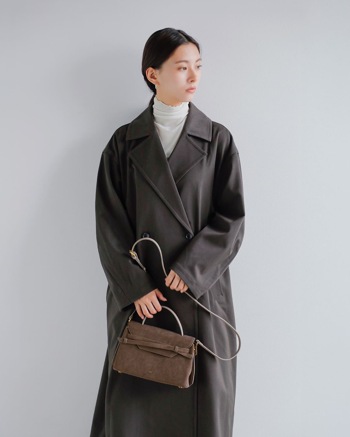 TOV(トーヴ)ウルトラスエードレザークロスリボン2wayショルダーハンドバッグ “MIMI M SUEDE” t25w02b578