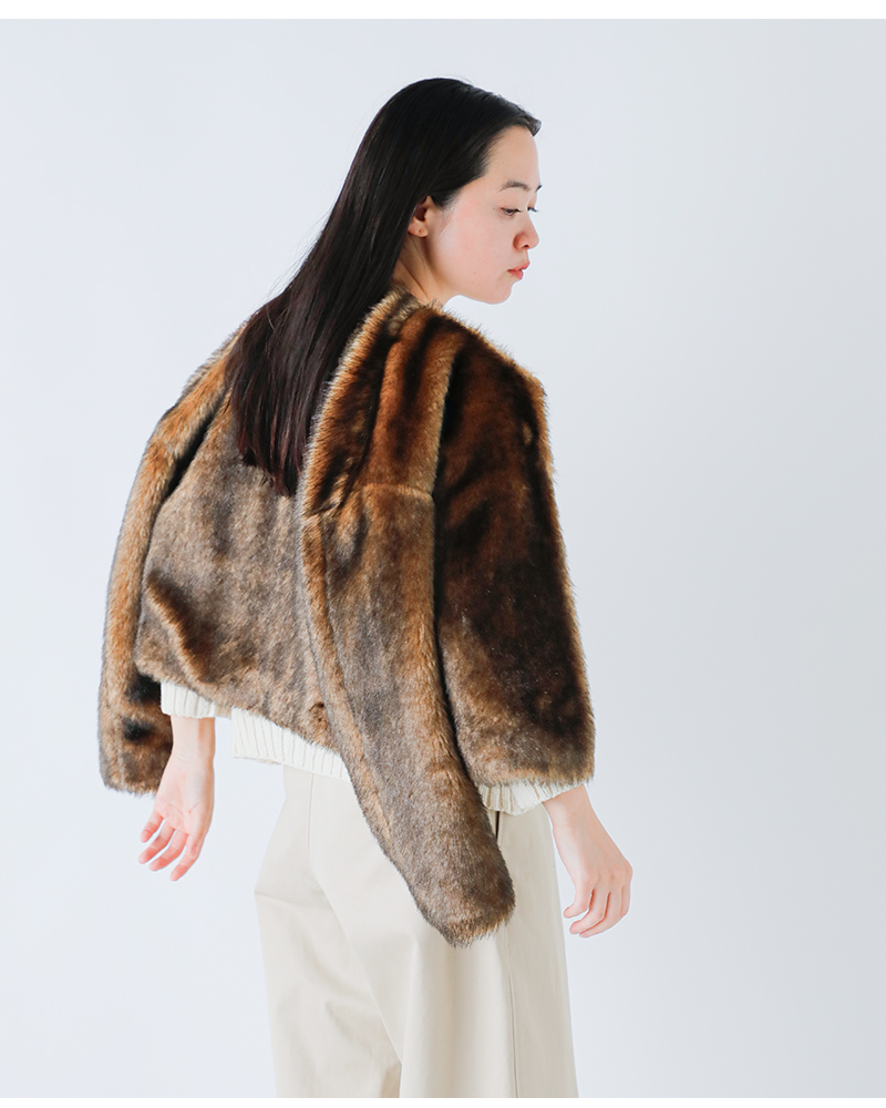 美品♪ティッカ ウールファーショートコート ブルゾン グレー ji0 極美品♪ ティッカ ウールファーショートコート ブルゾン グレー