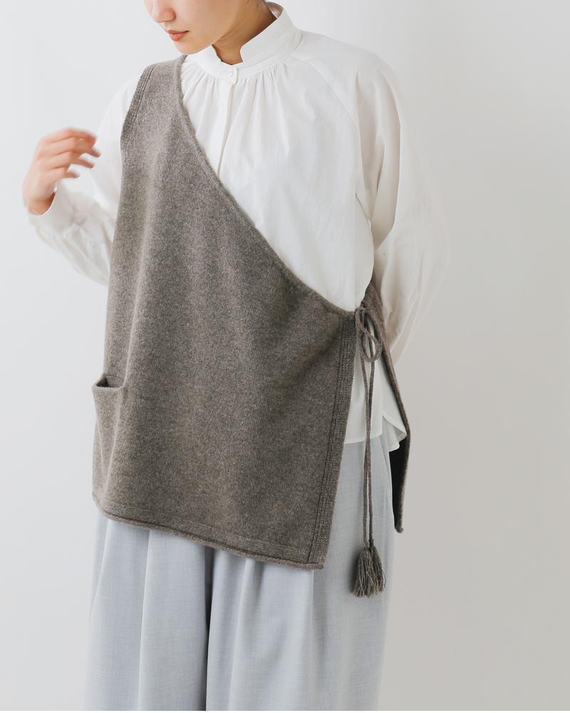 tumugu(ツムグ)ふわふわウール2wayビスチェtk25310