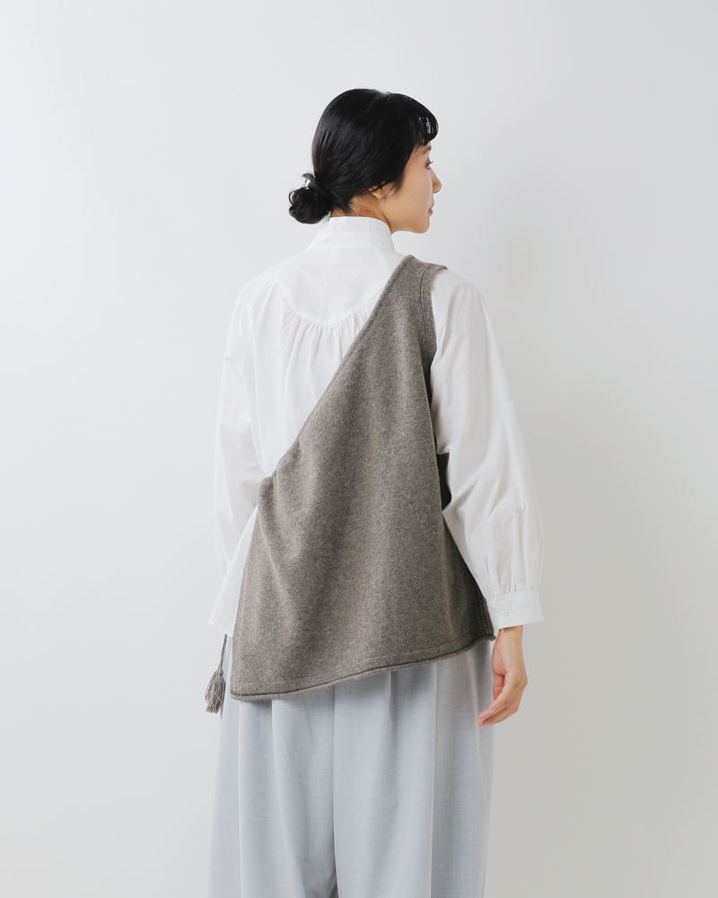 tumugu(ツムグ)ふわふわウール2wayビスチェtk25310