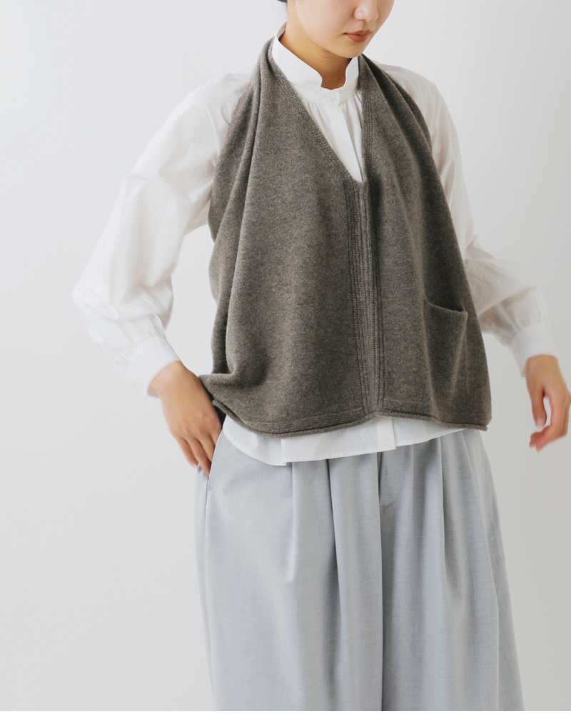 tumugu(ツムグ)ふわふわウール2wayビスチェtk25310