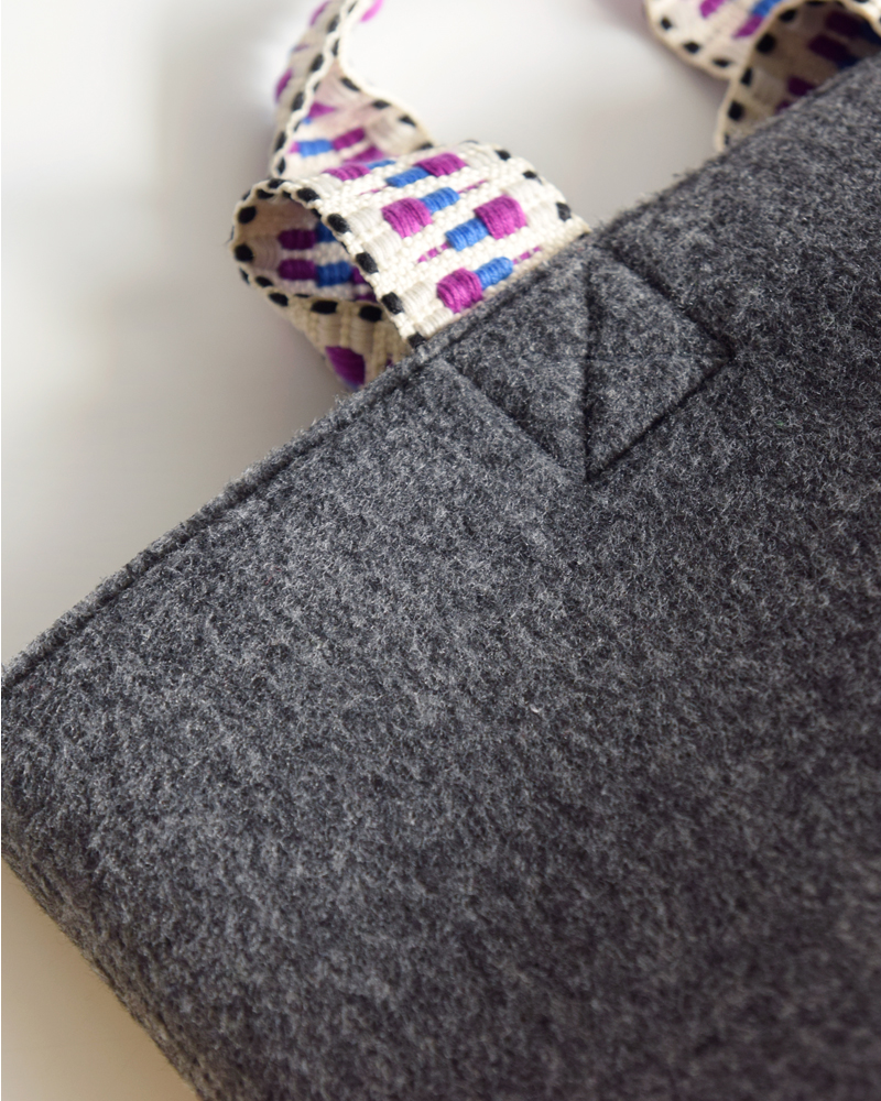 Lila&Fleur(リラアンドフルール)フェルトトートバッグ“Iris”tote-bag-felt