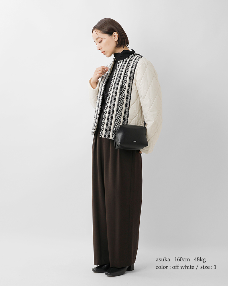 U PHORICA(ユーフォリカ)コットンリネンダンプキルティングノーカラージャケットu22-00767-53