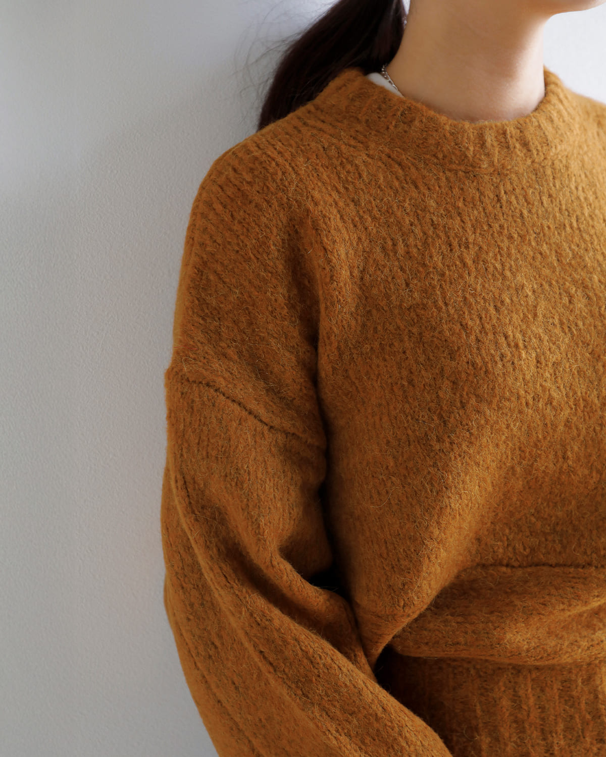 AKANE UTSUNOMIYA(アカネウツノミヤ)ベビーアルパカメリノウールバラクラバマフラー付きニットプルオーバー wao-fk06-1003