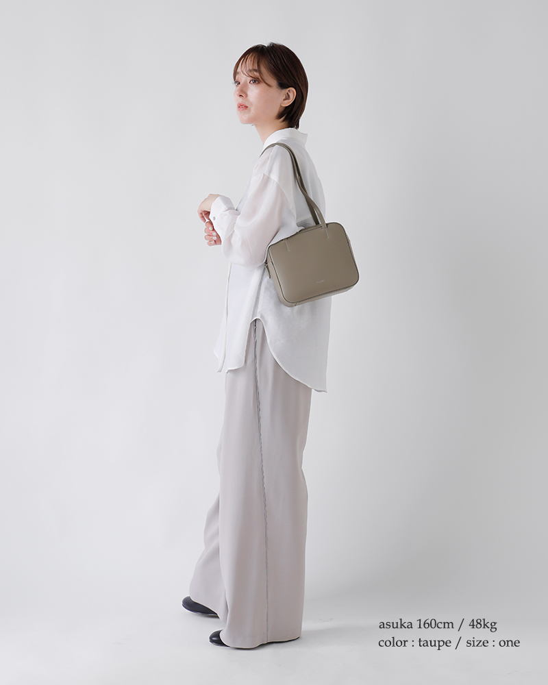 YAHKI(ヤーキ)Wフェイスレザースクエアショルダーバッグyh-729