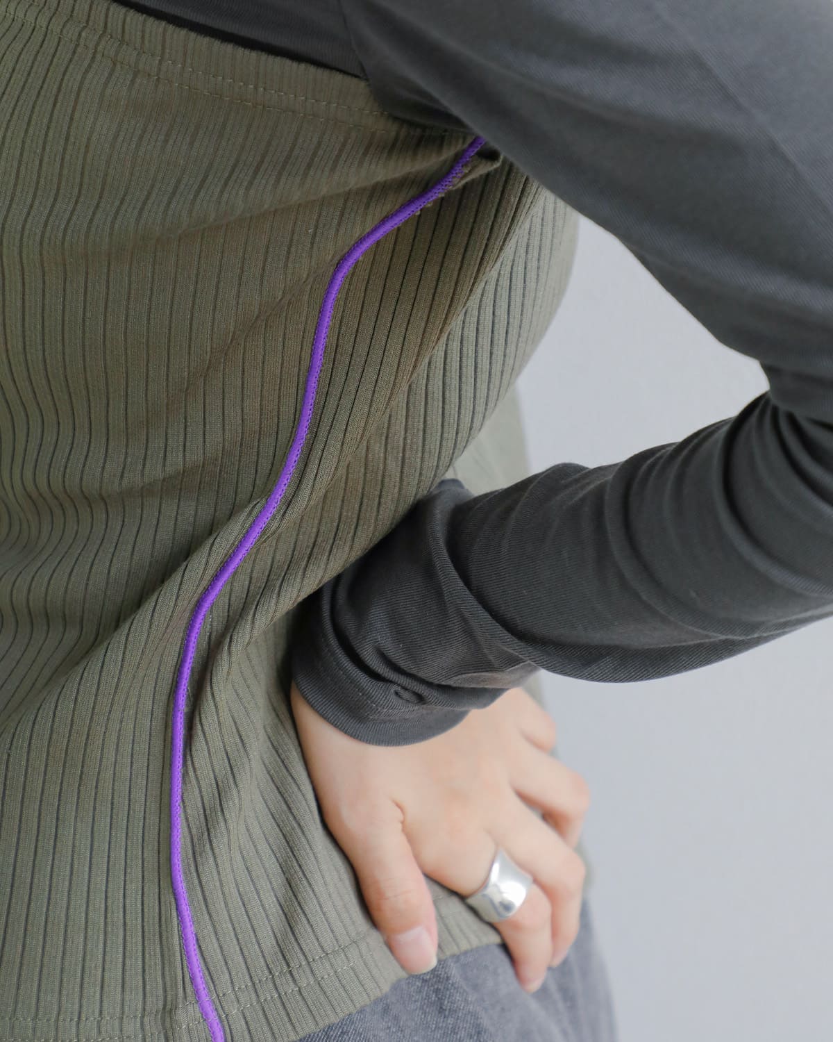 MARECHAL TERRE(マルシャルテル)レイヤードリブベアトップデザインプルオーバー zmt255ct504