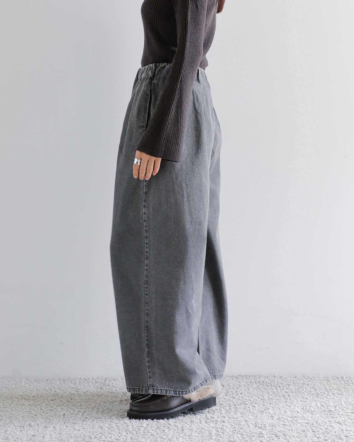 MARECHAL TERRE(マルシャルテル)コットンタックデニムワイドパンツ zmt255pt510