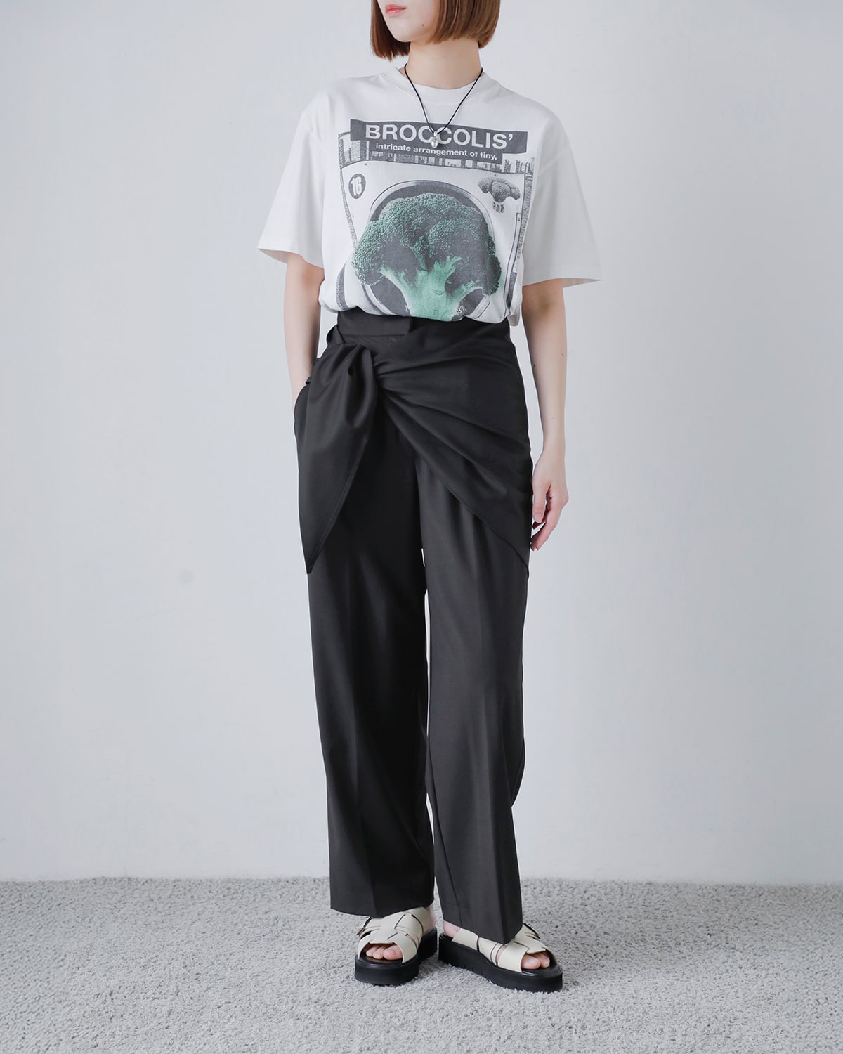 CREDONA(クレドナ)4wayストレッチ サマーウール トロピカル スウェイ スカーフ パンツ “SWAY SCARF PANTS” 1425120137-0