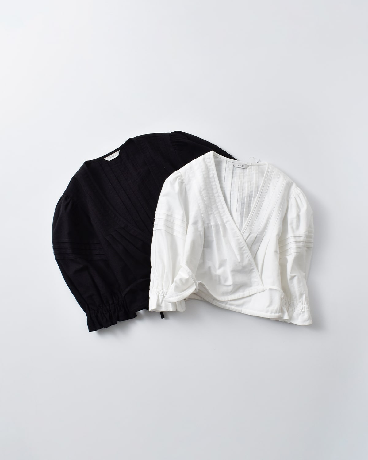 CLANE(クラネ)ピンタッククロップドブラウス 18122-4212
