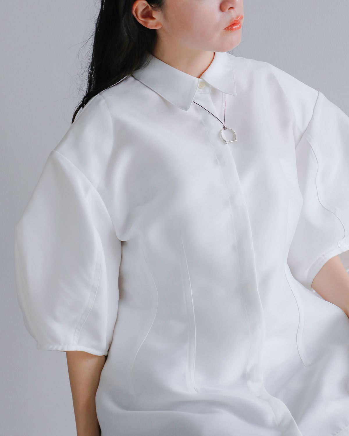 CLANE(クラネ)のWAIST SHAPE PAFF SLEEVE TOPS通販 | LEEマルシェ
