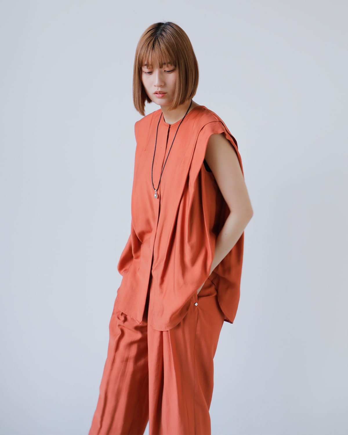 30%OFF】CHIGNON シニヨン タック イージー パンツ 3652-173kk