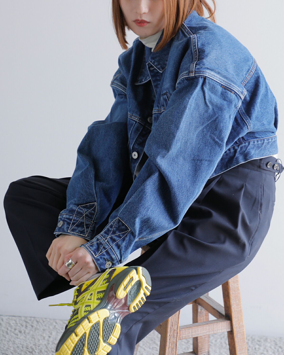 KURO(クロ)ショートデニムジャケット“POWERSHOULDERSHORTDENIMJACKET”964105