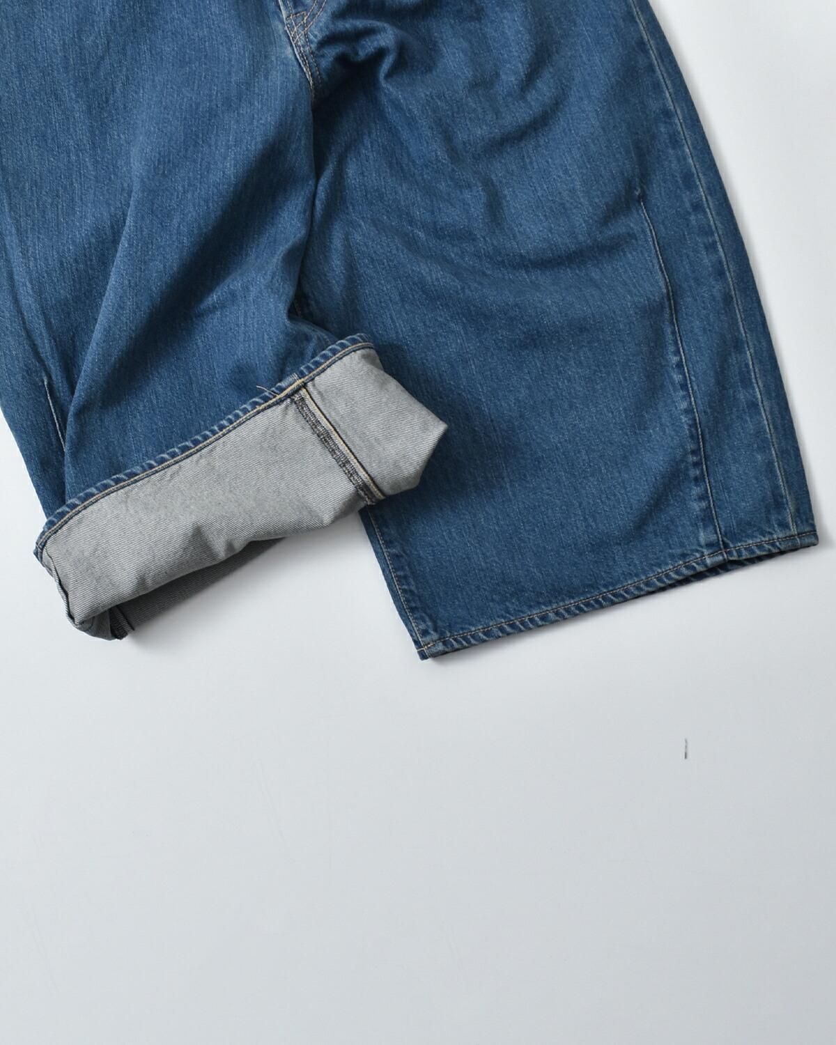 KURO(クロ)デニムワイドクロップドパンツ“WIDESPREADCROPPEDSHORTS”964140964140
