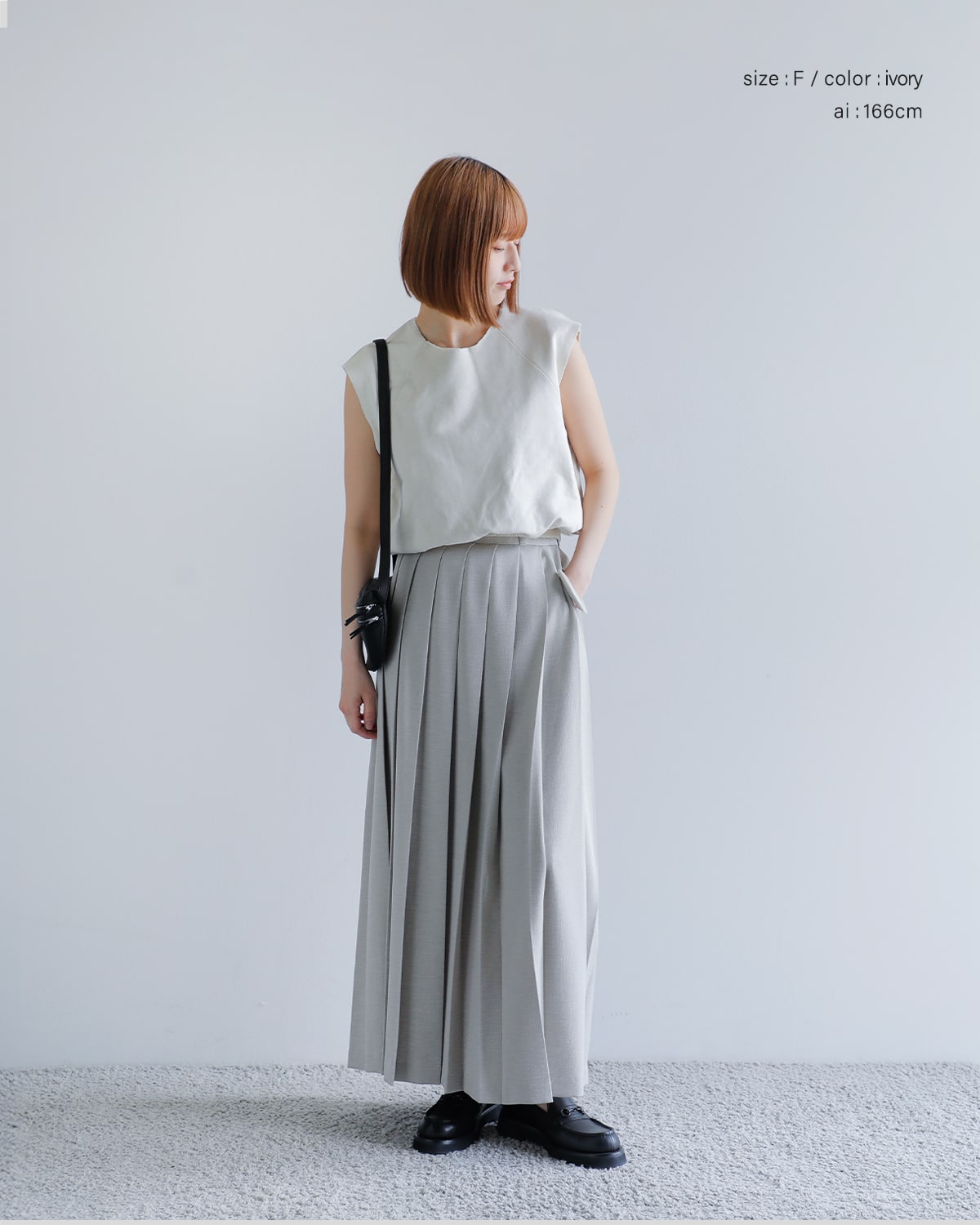 Hella(ヘラ)コットンカットオフラグランスウェットプルオーバー “CUT OFF SWEAT” h251-26