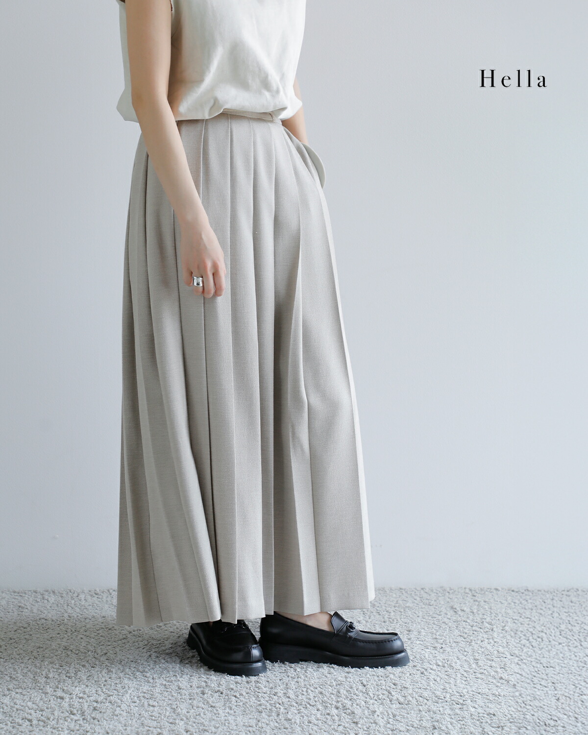 Hella ヘラ ロング プリーツ スカート “LONG PLEATS SKIRT” h251