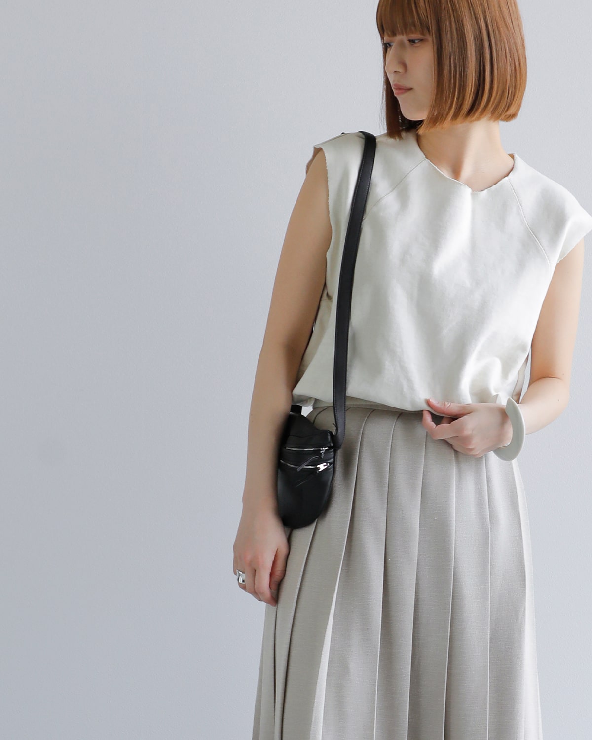 Hella ヘラ ロング プリーツ スカート “LONG PLEATS SKIRT” h251