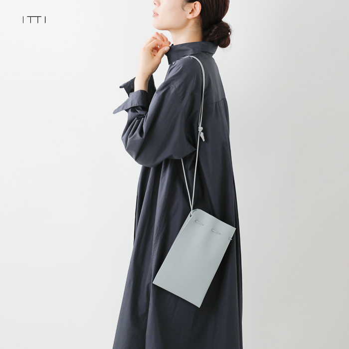 ITTI イッチ レザー ヘリー 巾着 ポーチ バッグ “HERRIE