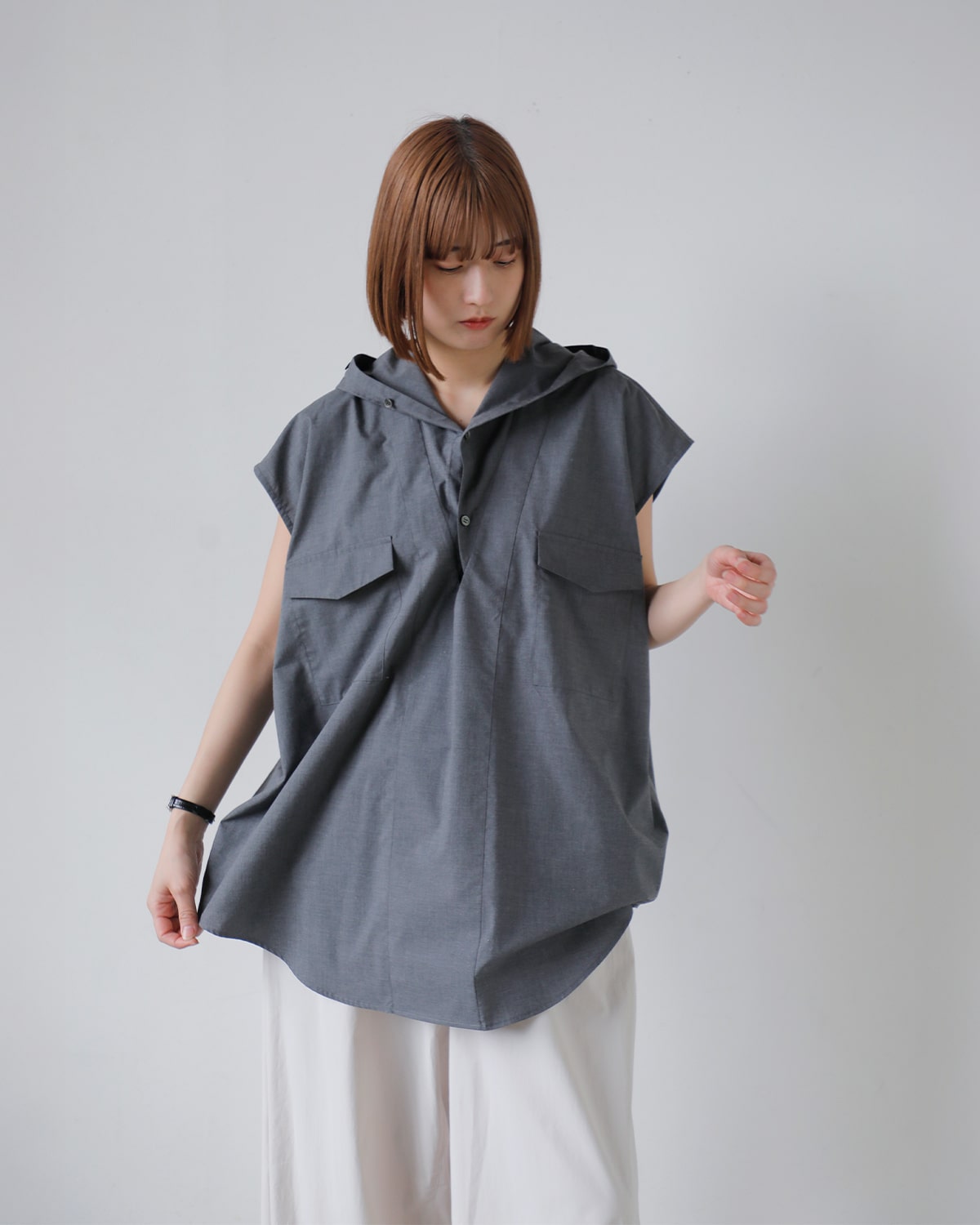 JUN MIKAMI(ジュンミカミ)テクナコットンフードノースリーブシャツ jm-25ss-5-j