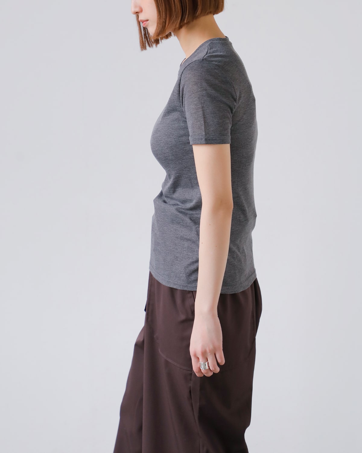 kiehtova(キエトヴァ)シアートップス半袖Tシャツ “SHEER TOPS” ktwr25