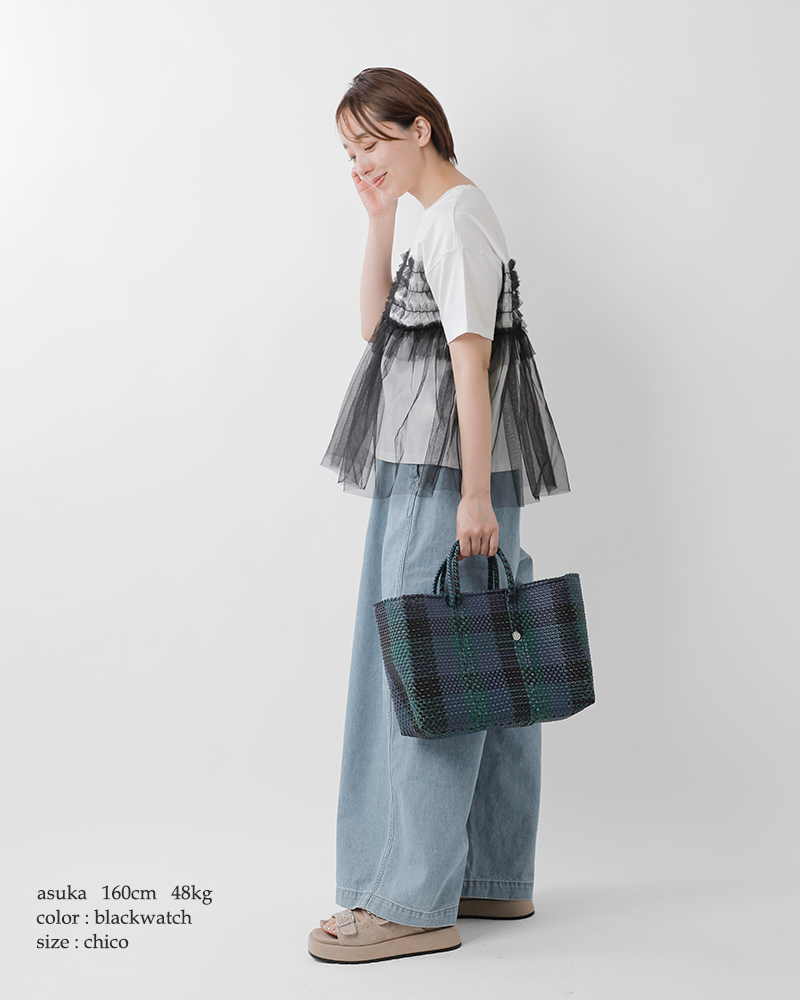 OJO DE MEX(オホ デ メックス)ブラックウォッチカラーチャーム付きカゴトートバッグ“PlasticoCagoToteChico”plastico-cagotote-ch-bw