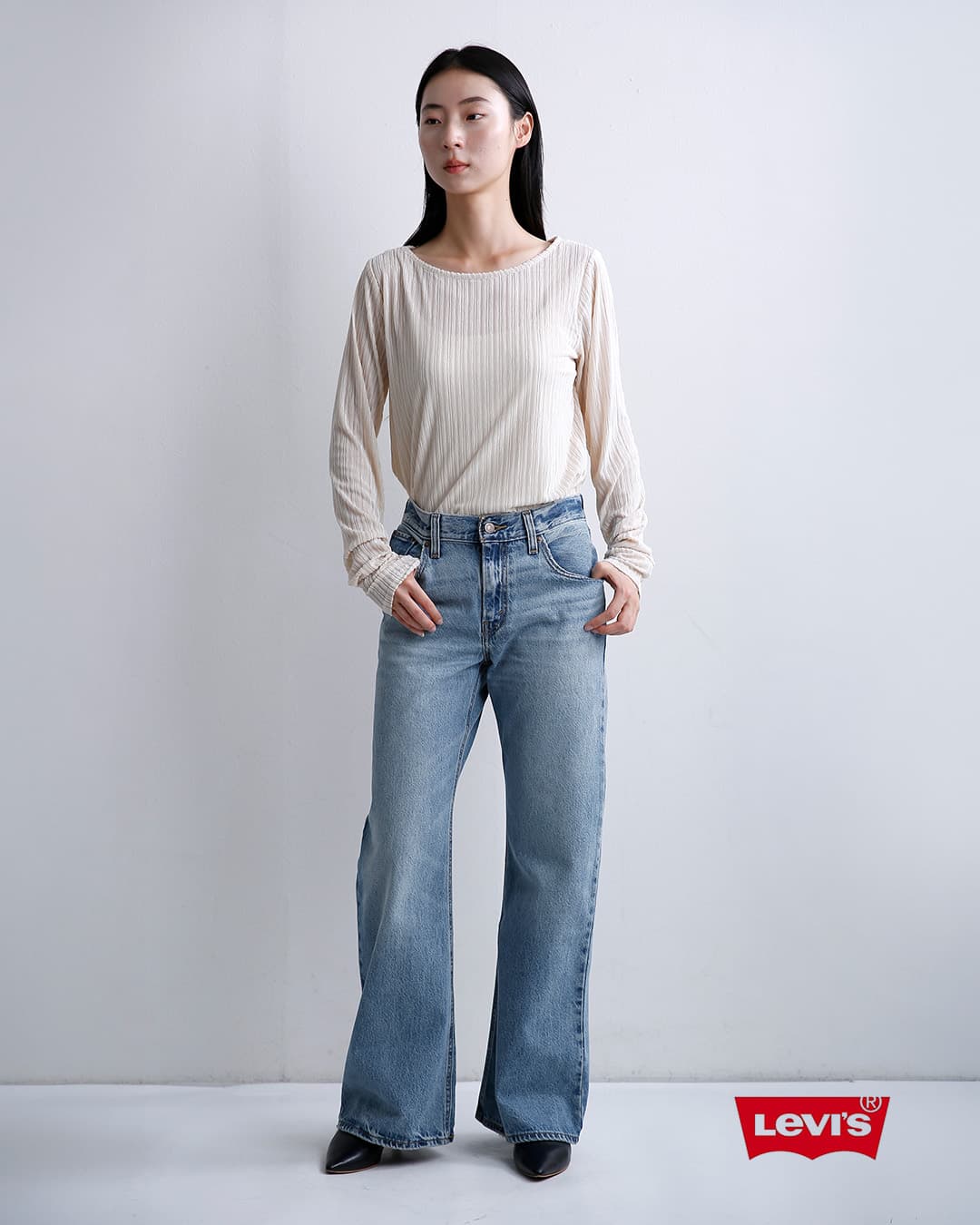 Levi’sコットン デニム ブーツカットパンツ LOOSE BOOT 005do