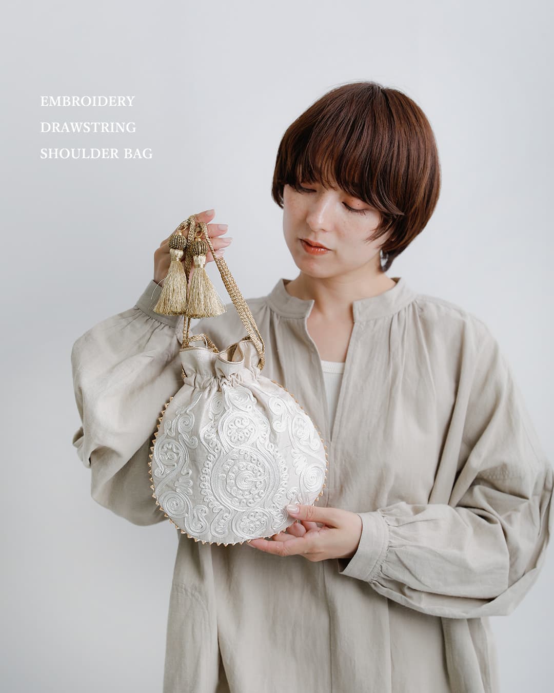 ne Quittez pas(ヌキテパ)刺繍 ドローストリング ショルダーバッグ Embroidery Drawstring Shoulder Bag 012061nm1-2
