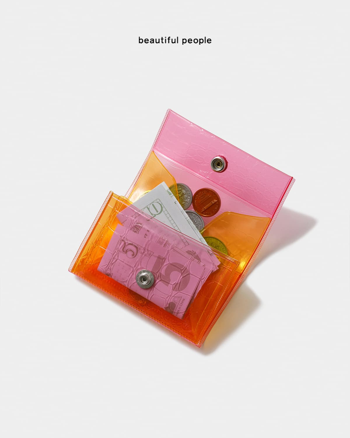 beautiful people(ビューティフルピープル)PVC スケルトン エンボス カードコインケース nothing to hide vinyl card coin case 1646512000