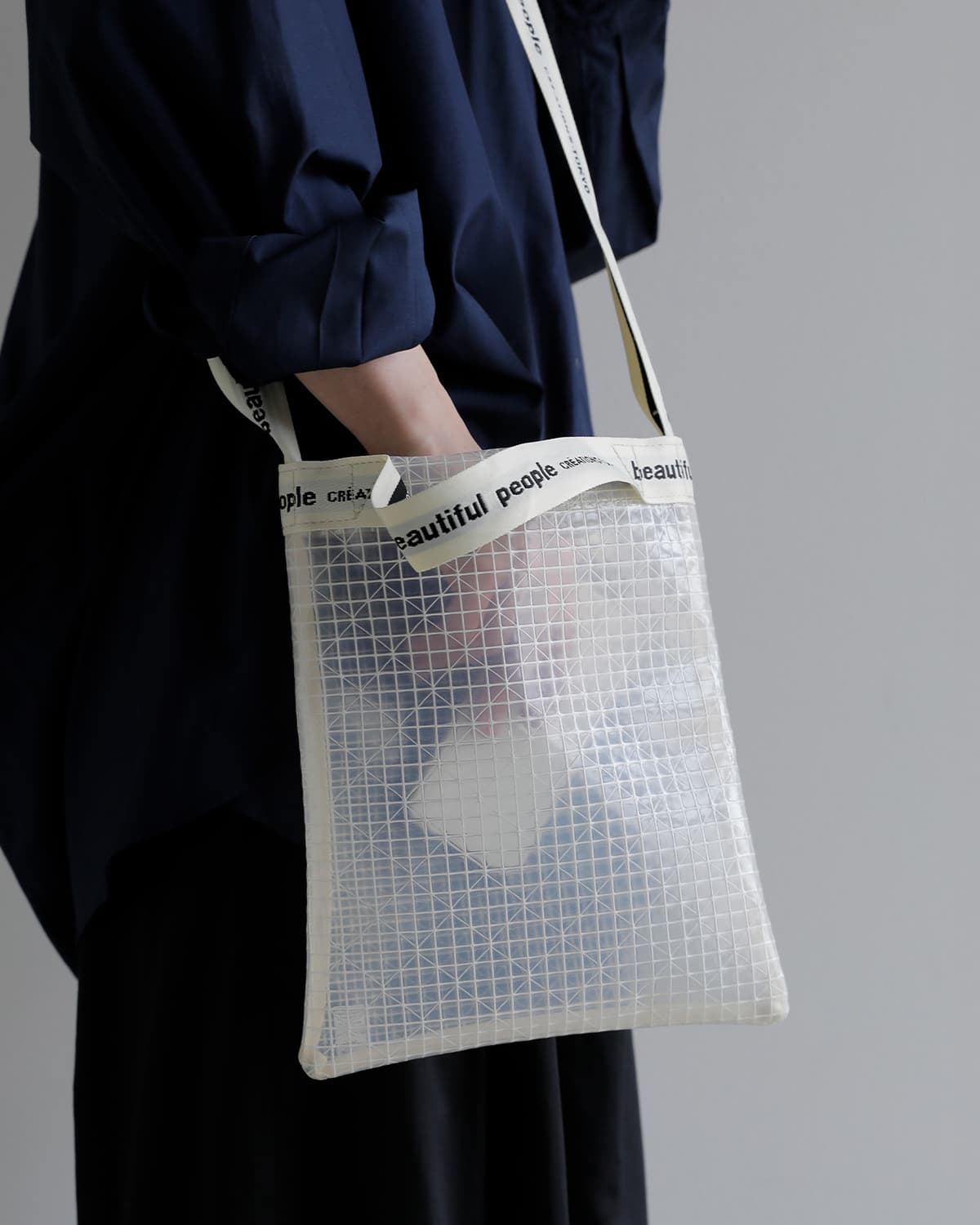 beautiful people(ビューティフルピープル)チェック ビニール ロゴ サコッシュバッグ plaid vinyl logo sacoshe bag 1646611929