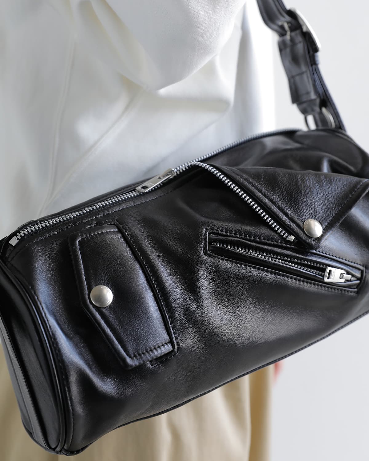 beautiful people(ビューティフルピープル)シープスキン ライダース シリンダーバッグ exception riders cylinder bag 1646612003