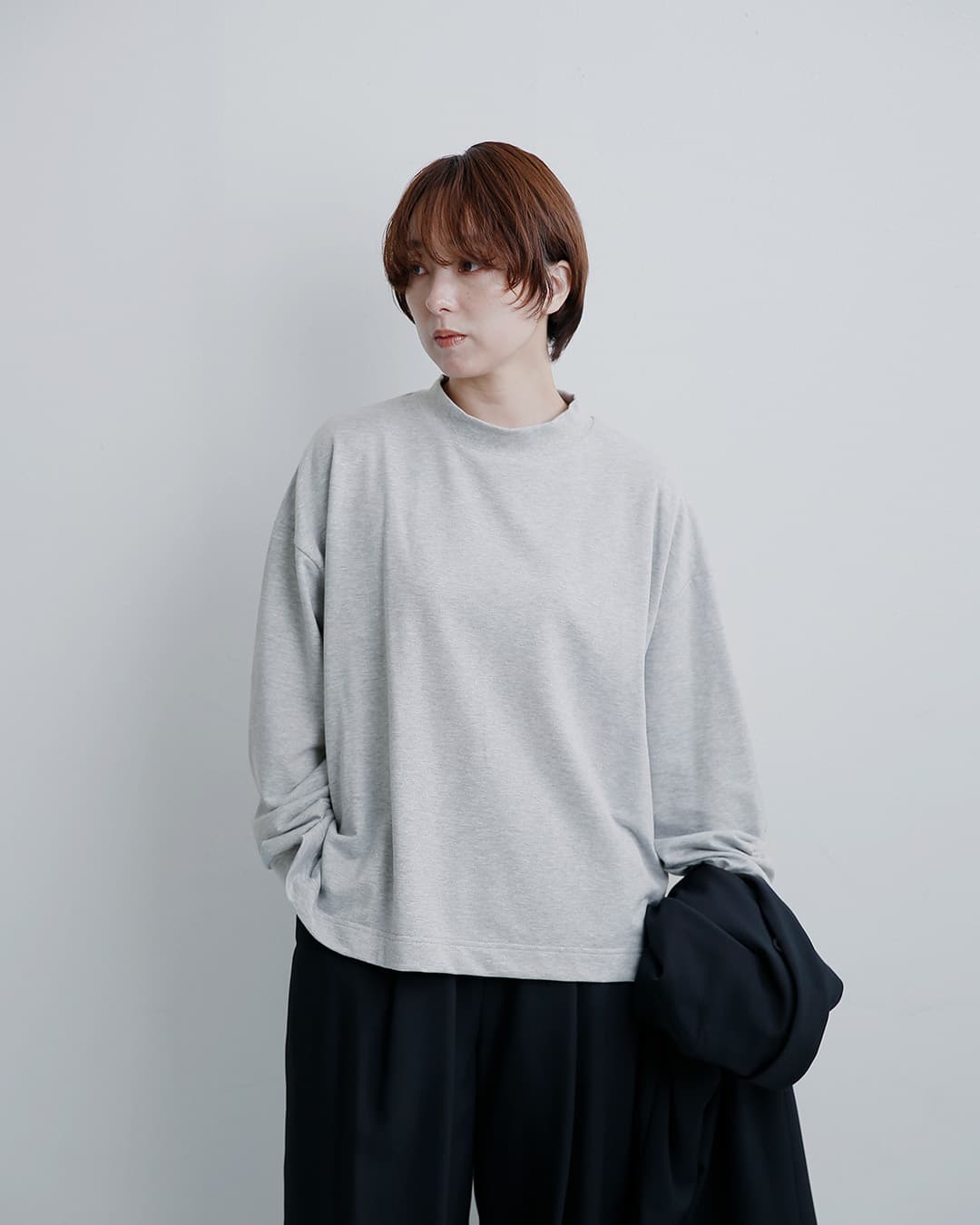 TRAVAIL MANUEL(トラバイユマニュアル)コットン ミニインレー モックネック スウェットシャツ 2052