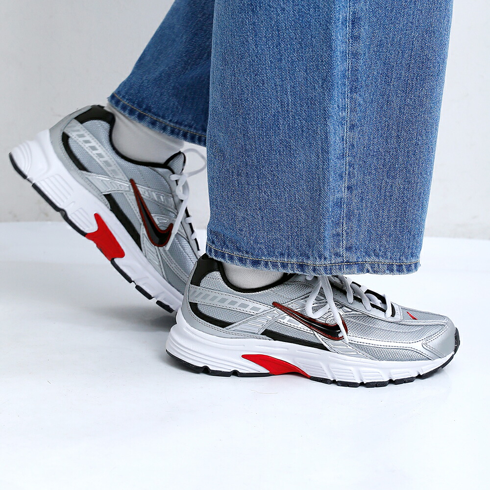 NIKEイニシエーター スニーカー 394055