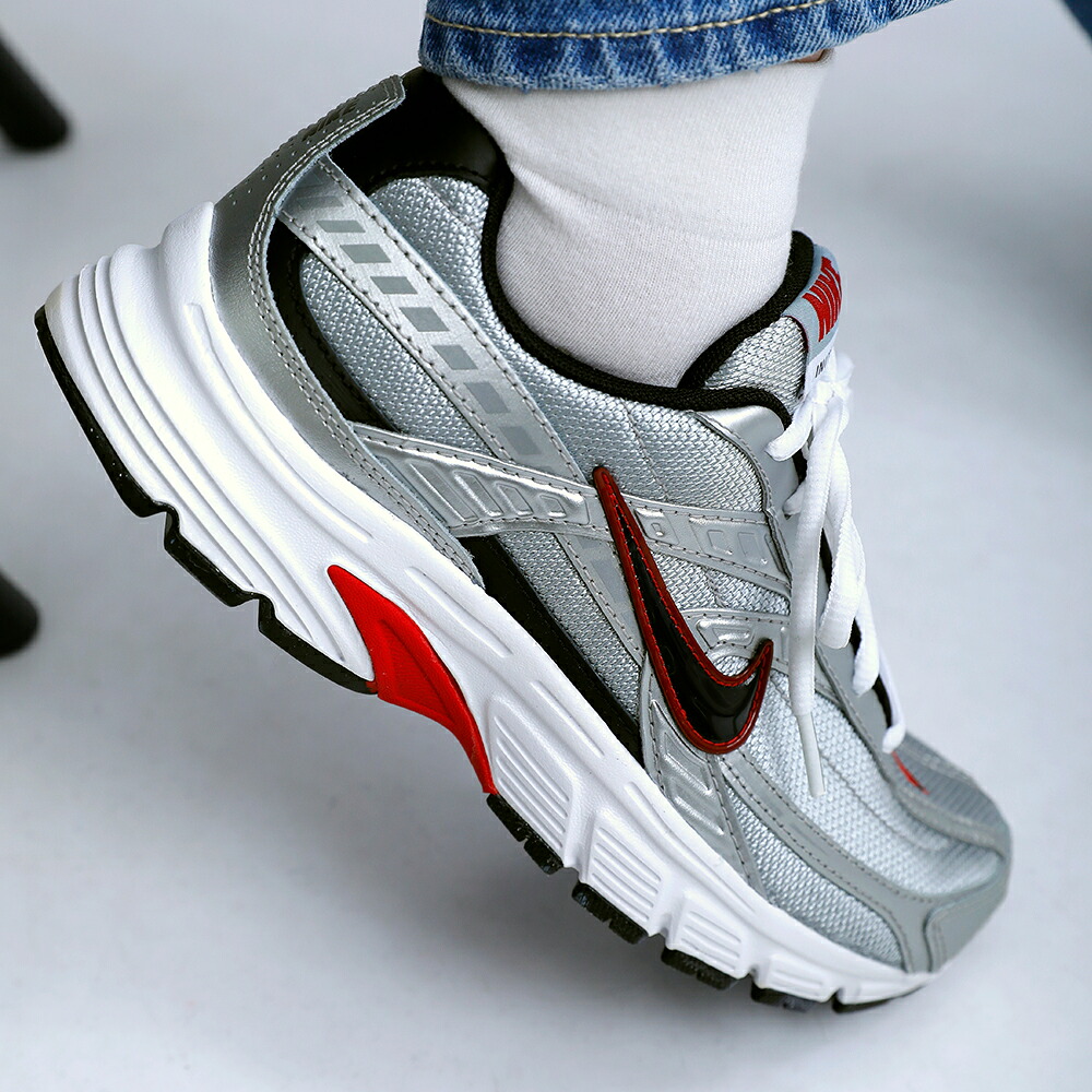 NIKEイニシエーター スニーカー 394055