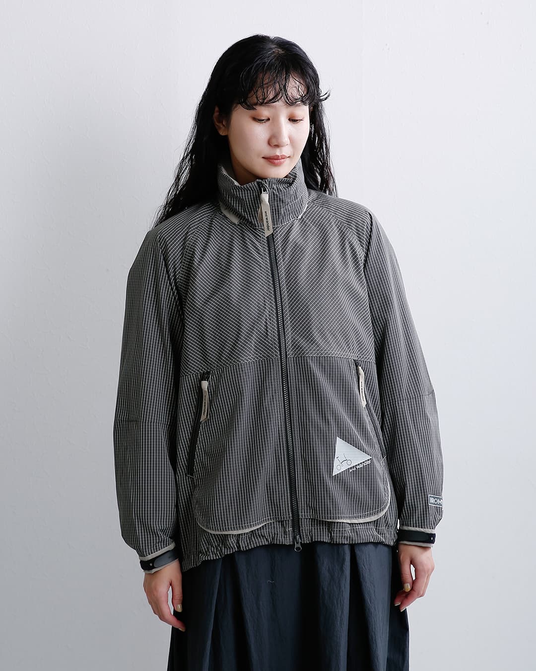 and wander(アンドワンダー)リフレクター リップフーディー reflective rip hoodie 574-6281500