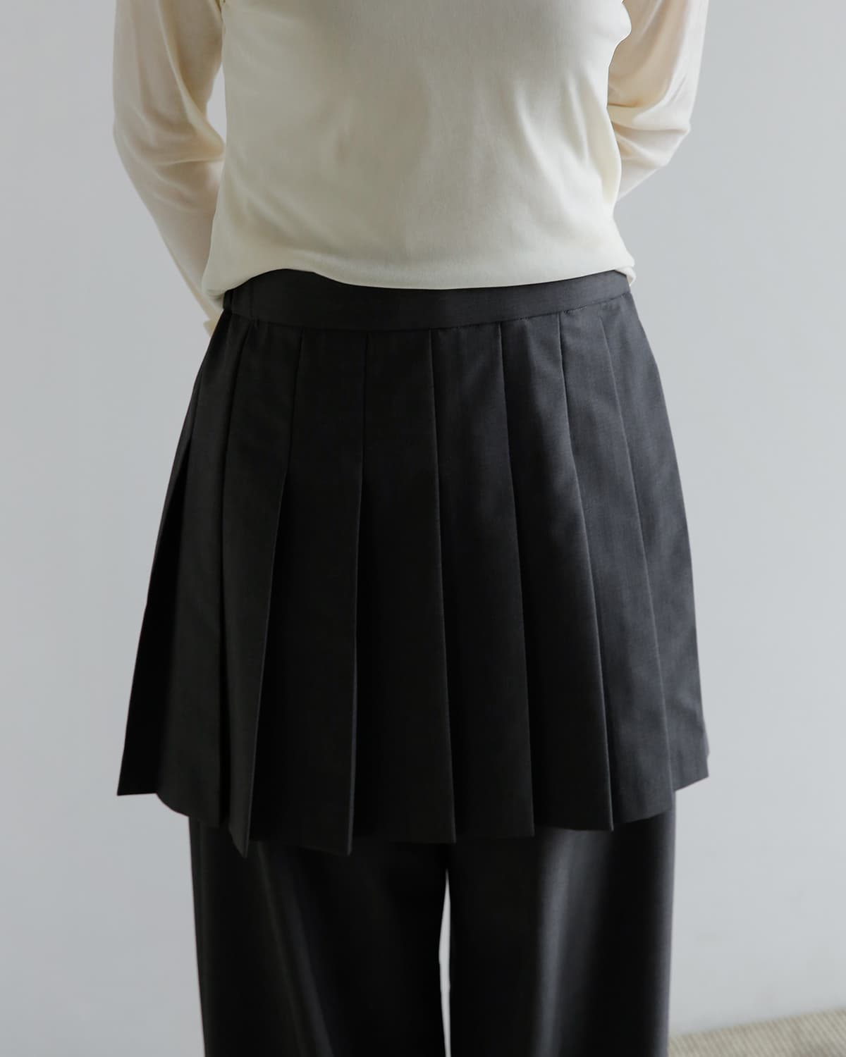 MANOF マノフ プリーツ スカート セット パンツ 81110-7033 2026aw新作