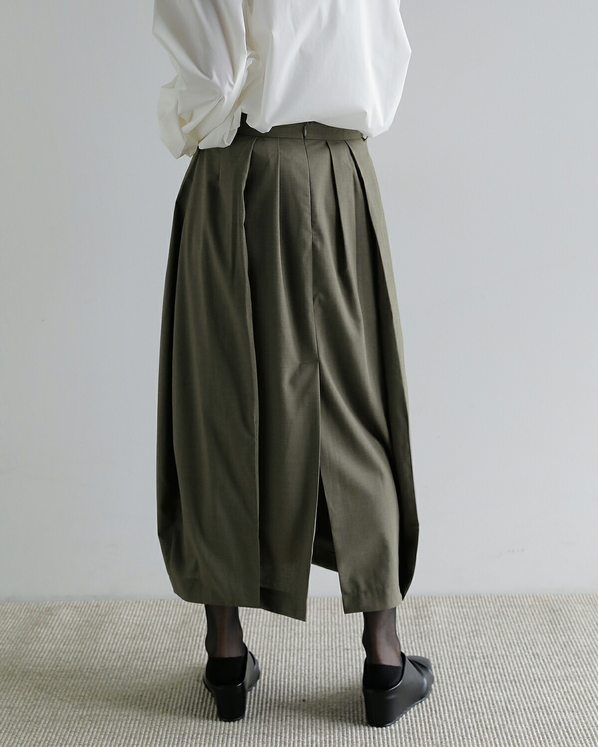 Studio Doe(スタジオドー)ペタル ワイド プリーツ ロング スカート Petal Wide Pleated Long Skirt dn-264blk31